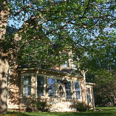 Sackville Bed And Breakfast Extérieur photo
