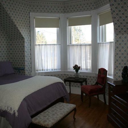 Sackville Bed And Breakfast Extérieur photo