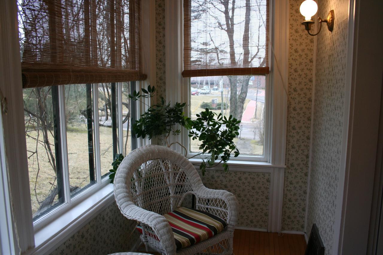 Sackville Bed And Breakfast Extérieur photo
