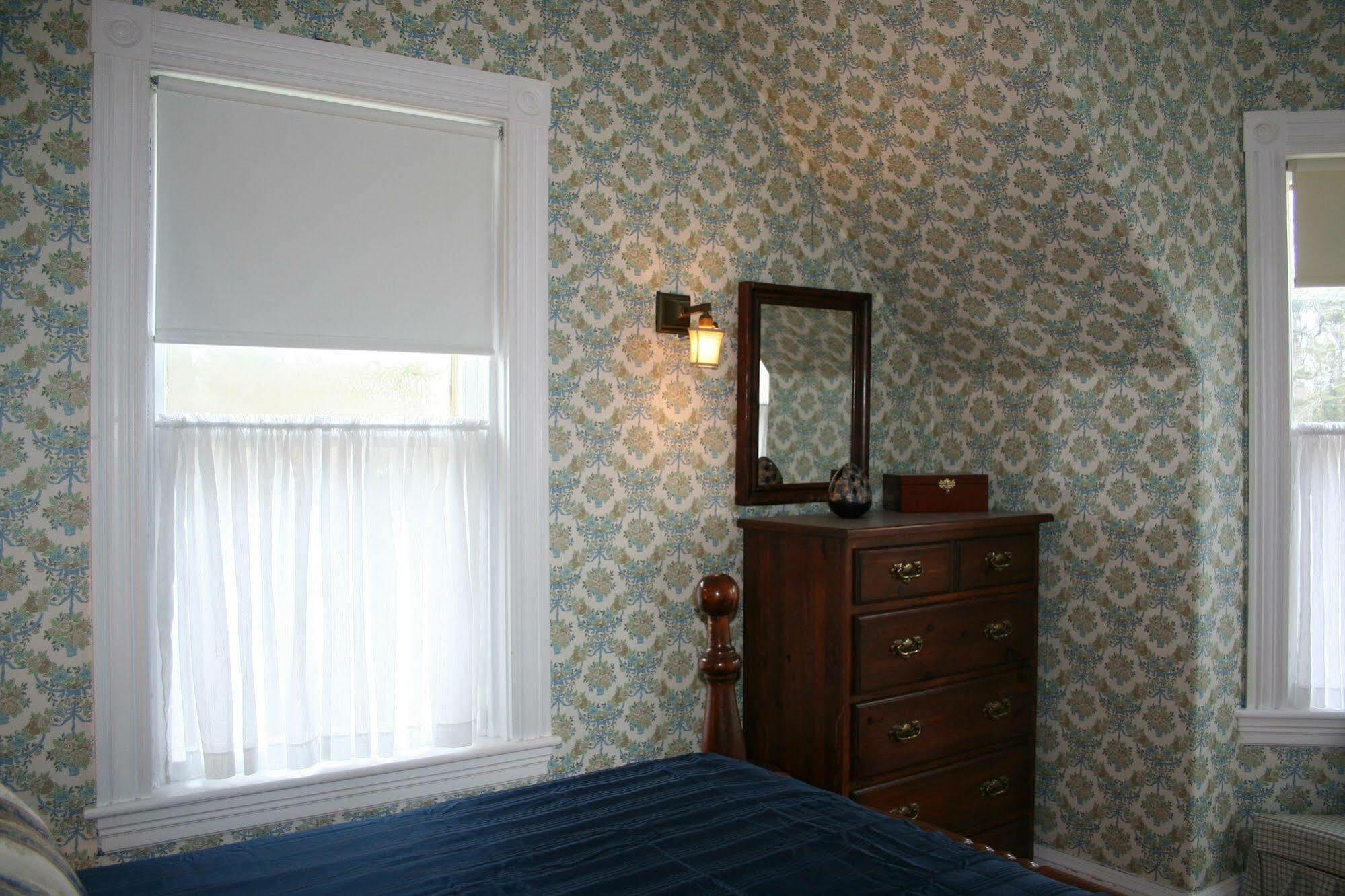Sackville Bed And Breakfast Extérieur photo