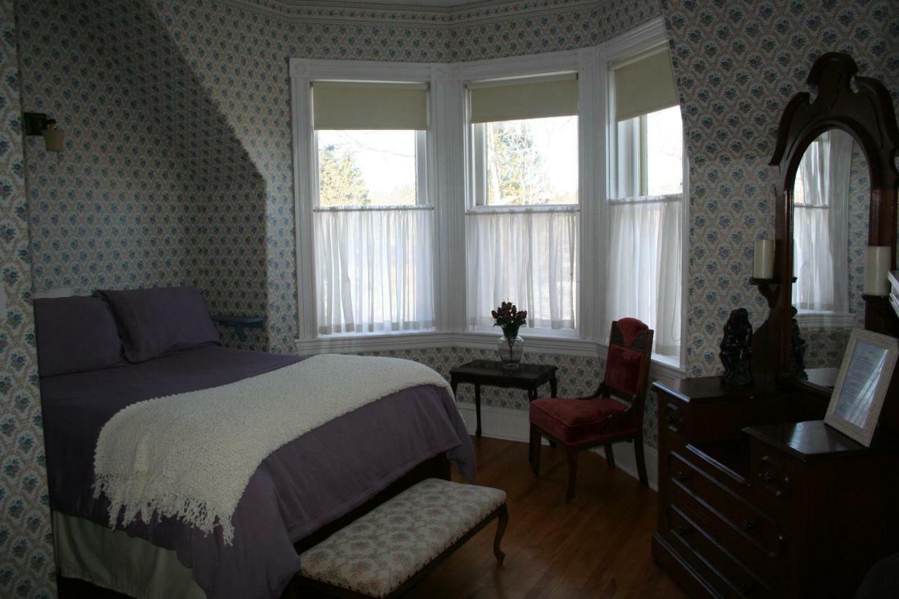Sackville Bed And Breakfast Extérieur photo